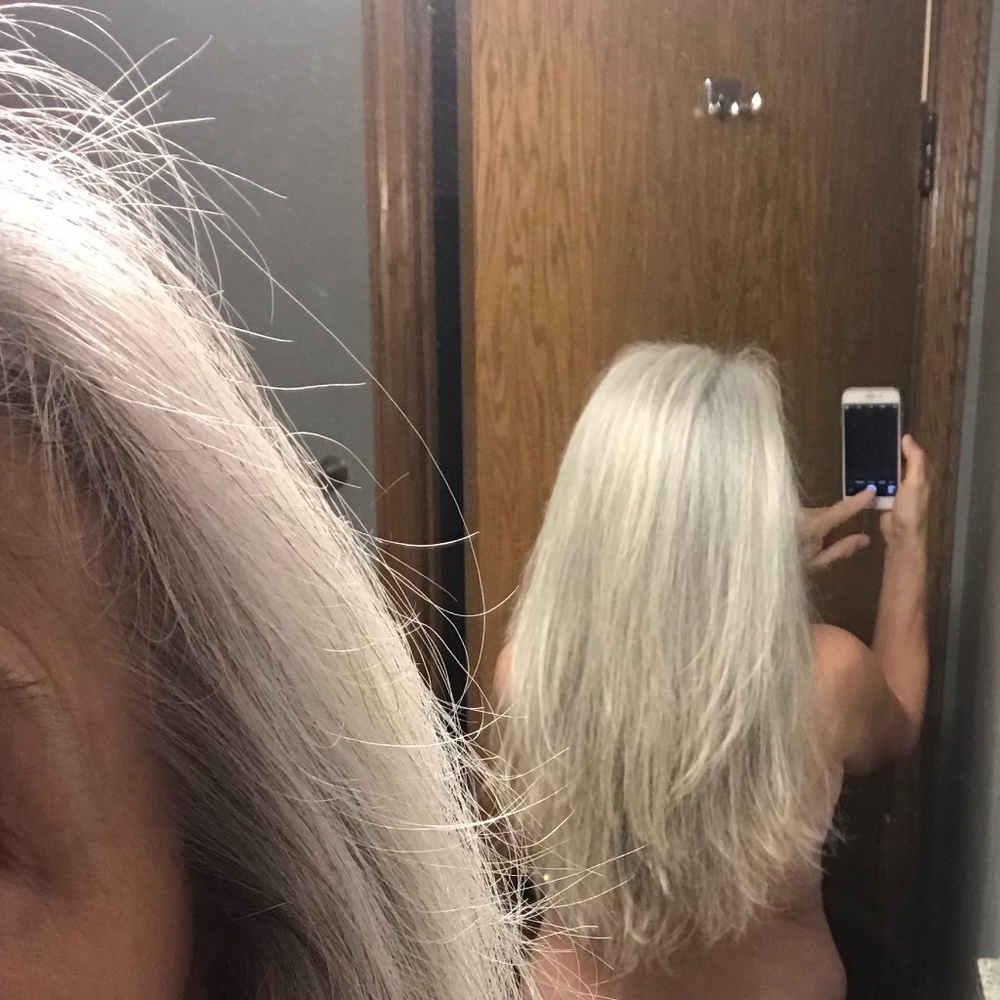 Meet your Posher, Dawn